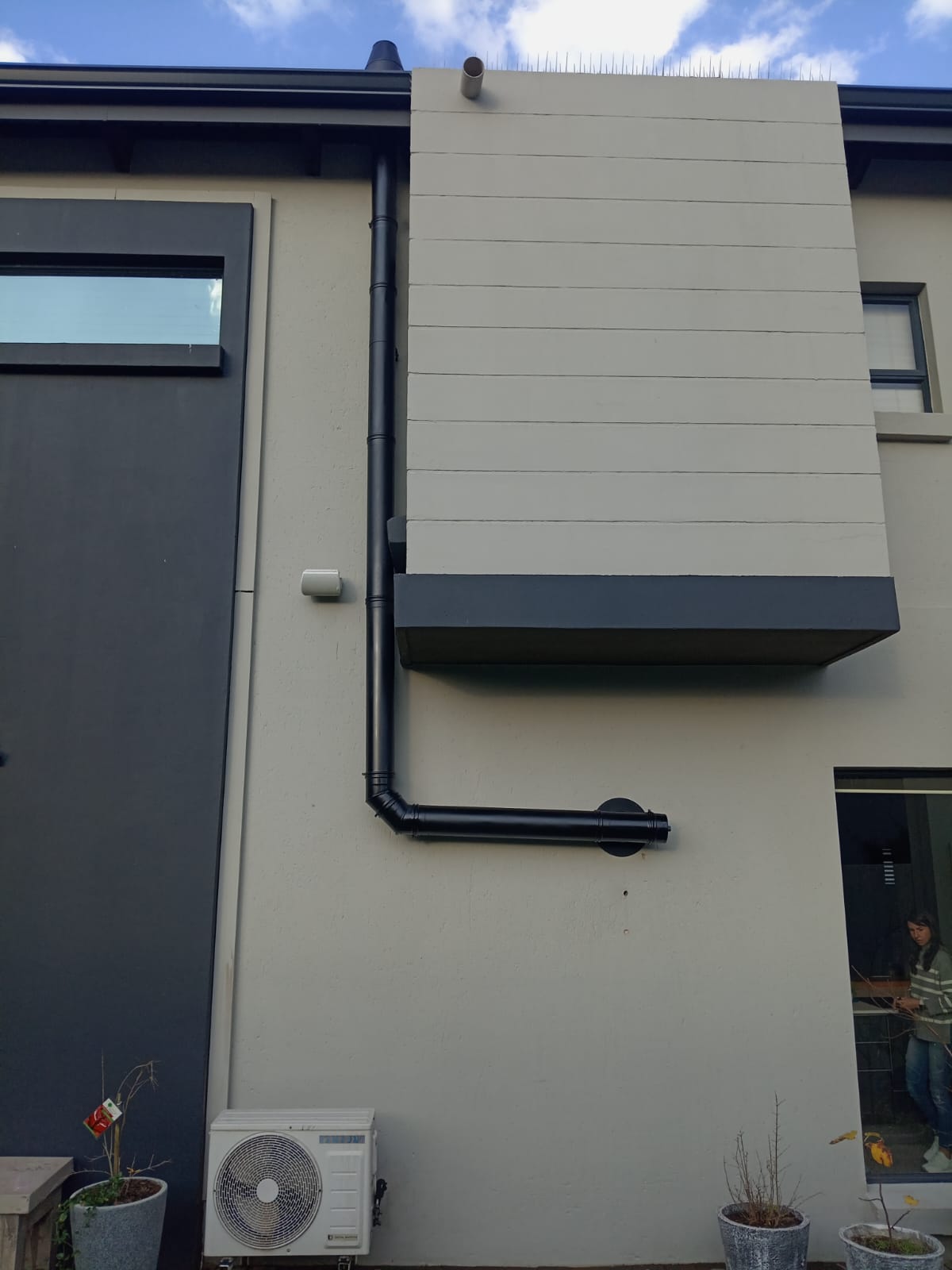 External flue routing